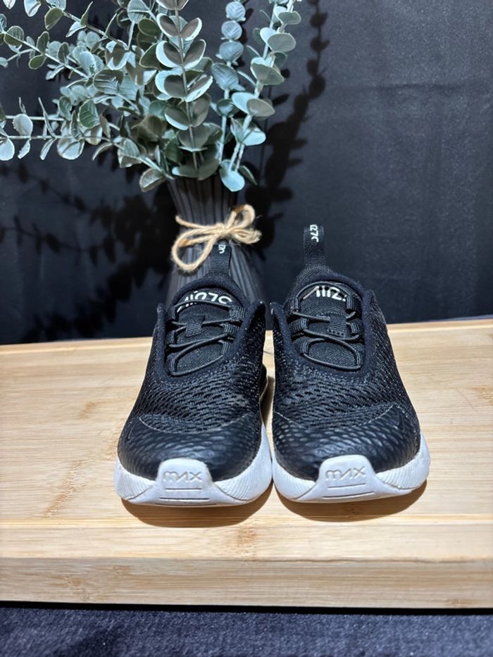Basket Nike air pointure 23,5 - photo numéro 4
