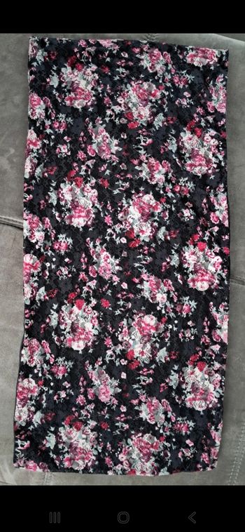 Tour de cou dentelle fleurie