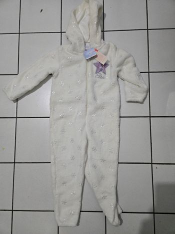 Pyjama grenouillère la reine des neiges neuve
