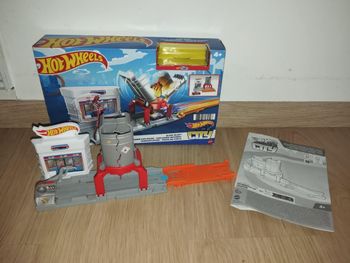 Super explosion *Hot Wheels*