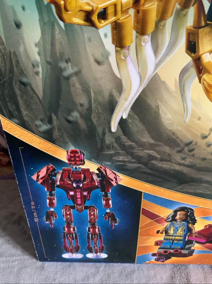 LEGO Marvel 76155 Les Éternels Dans l’Ombre d’Arishem - photo numéro 4