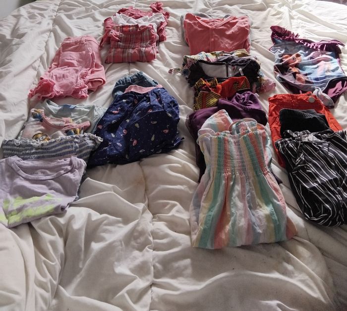 Lots vêtements été 5 ans