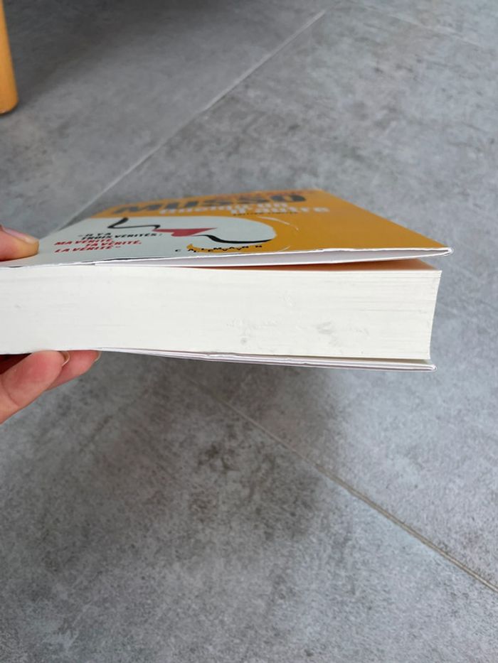 Livre Quelq’un d’autre Musso - photo numéro 3