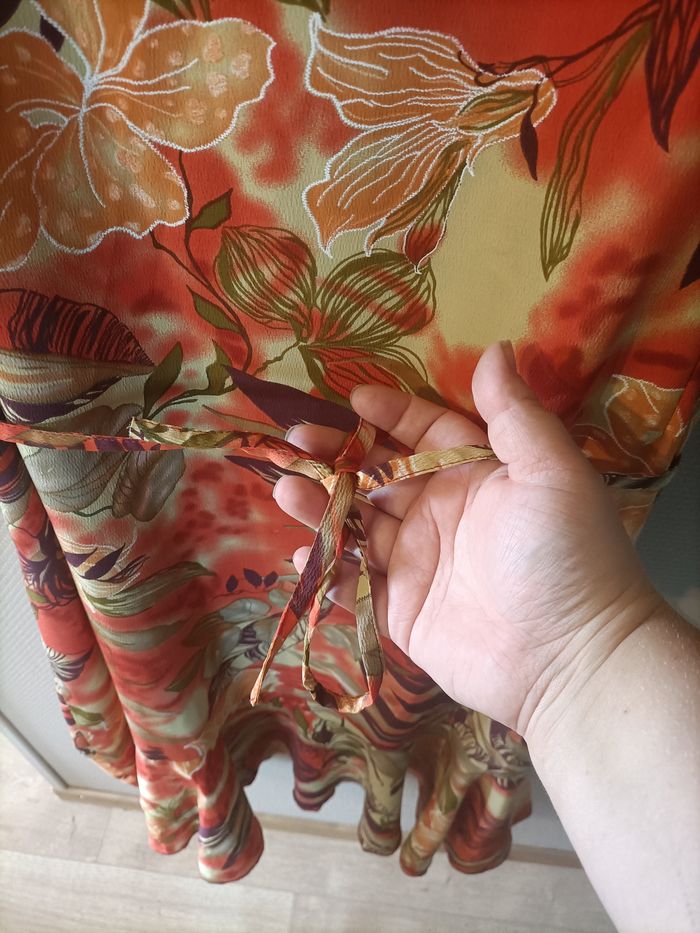Robe fleuri mi longue orange - photo numéro 4