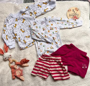 Lot vêtements été bébé fille 3 mois