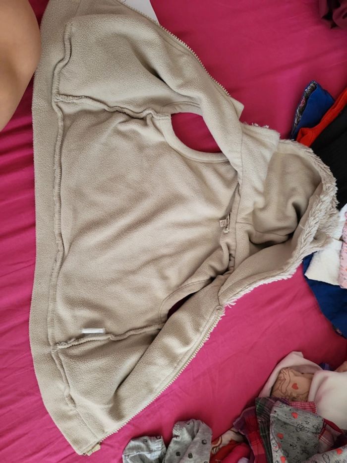 Veste sans manches 2 ans  grain de blé avec capuche - photo numéro 3