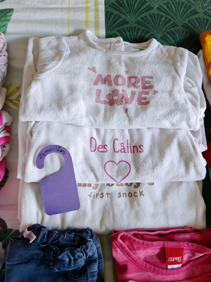 Lot vêtement 2 ans - photo numéro 3