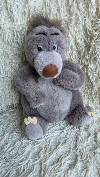 Peluche disney baloo / livre de la jungle disneyland paris