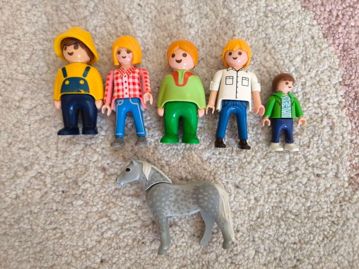 Lot figurines playmobil