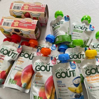 Lot de desserts et compotes bébés 4 mois et plus