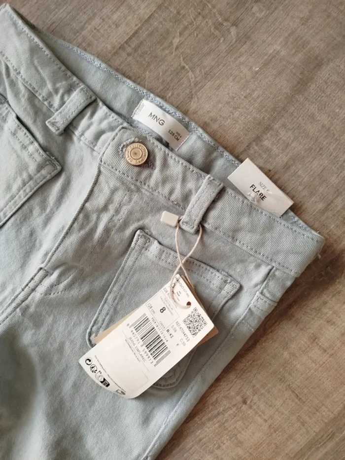 Jean flare bleu ciel  mango 6 ans - photo numéro 2