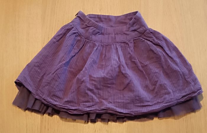 Lot : 3 jupes taille 4 ans - photo numéro 9