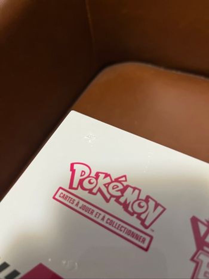Pokémon - Coffret Dresseur d'Elite Flamme Blanche EV 10.5 - photo numéro 6
