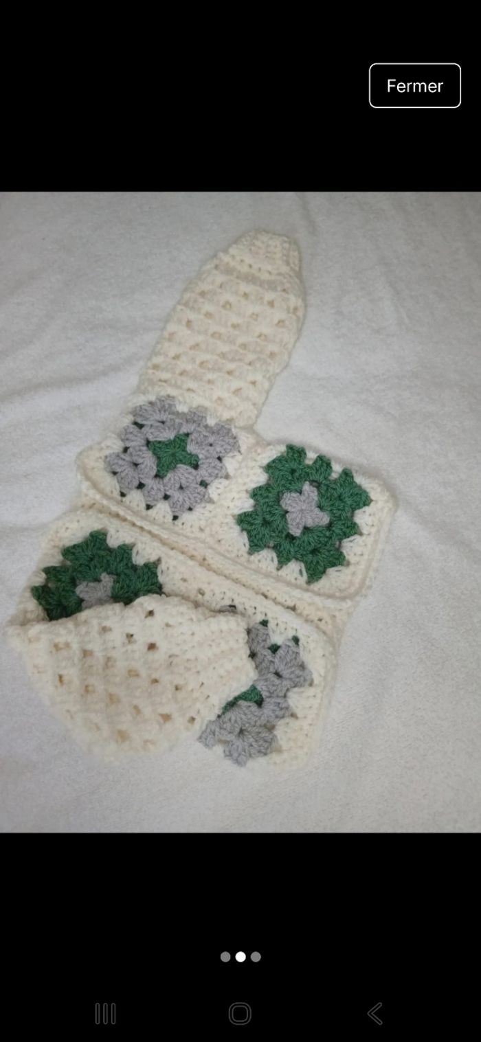 Gilet bebe 3/6 mois - photo numéro 2