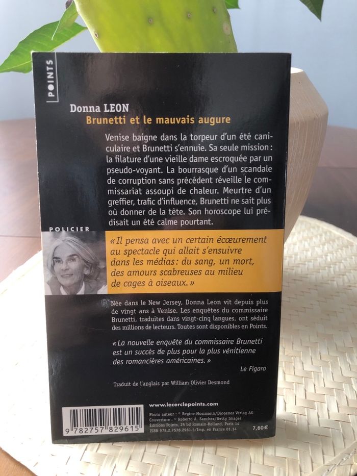 Brunetti et le mauvais augure - Donna Léon - photo numéro 2