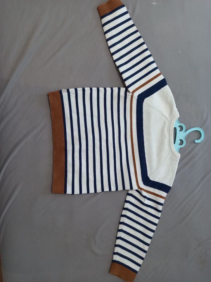 Joli petit pull garçon blanc et rayé 23 mois okaidi - photo numéro 9