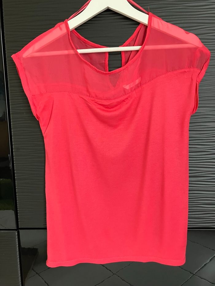 T shirt rose Camaïeu taille 1 - photo numéro 2