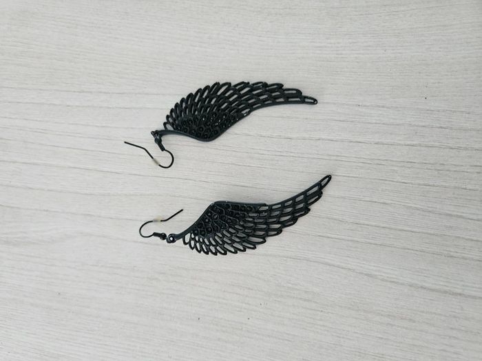 Boucle d'oreille aile d'ange