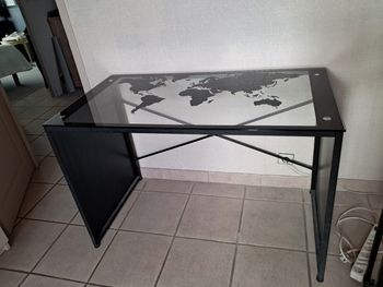 Bureau  metal verre  mape monde noir