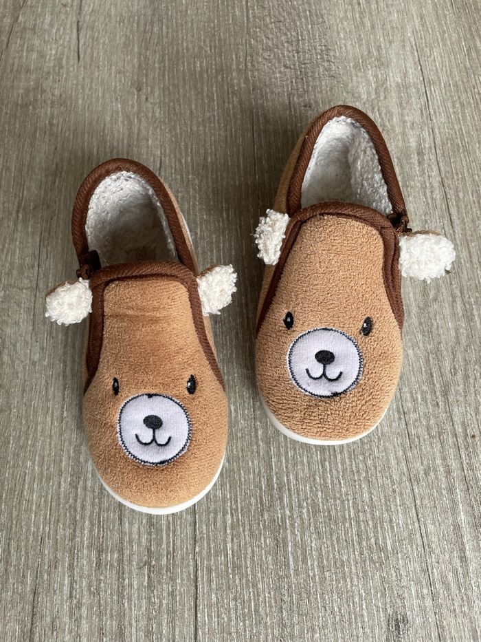 Chaussons ours pointure 25 - photo numéro 3