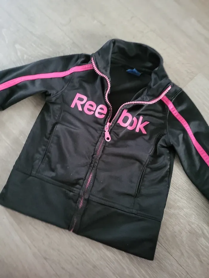 Gilet reebok taille 4 ans