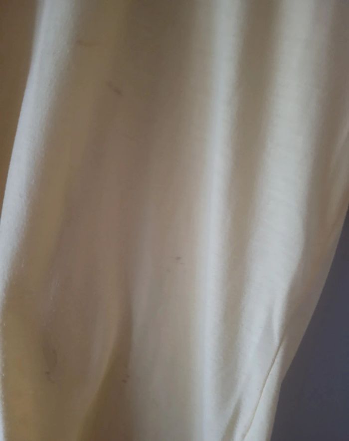 Tee shirt jaune taille 48/50 - photo numéro 3