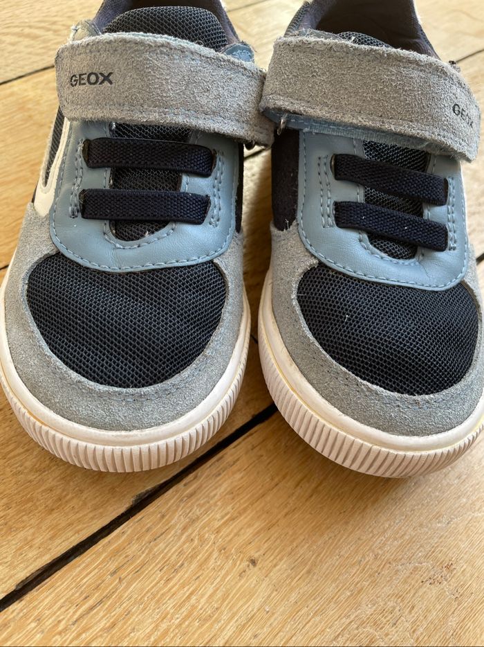 Baskets  GEOX, pointure 26. - photo numéro 3