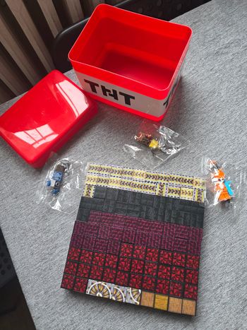 100 cubes aimantés magnétiques de minecraft avec 3 figurines et la boîte TNT