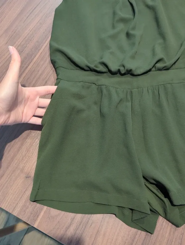 Combi short kaki S/M - photo numéro 2