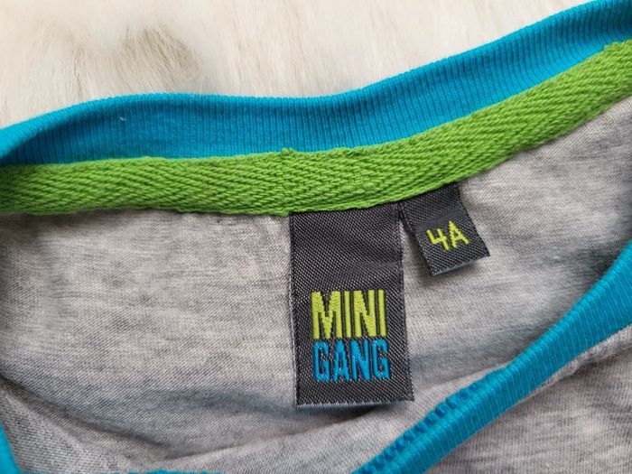 Tshirt 4 ans - photo numéro 2