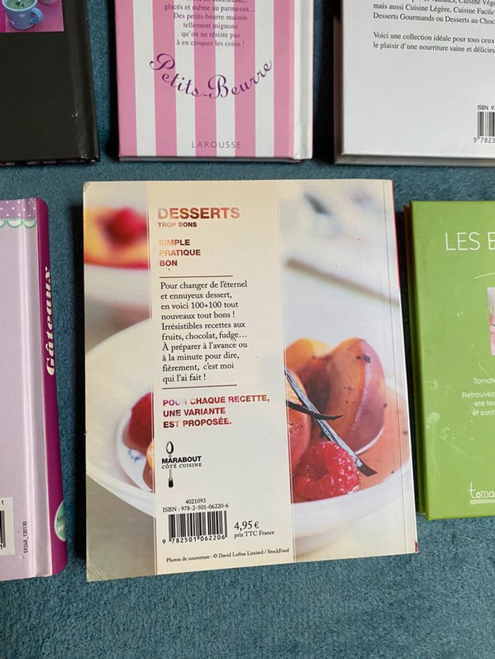 Lot de 7 livres de recettes de cuisine desserts, mini croissant , mug cakes - photo numéro 15