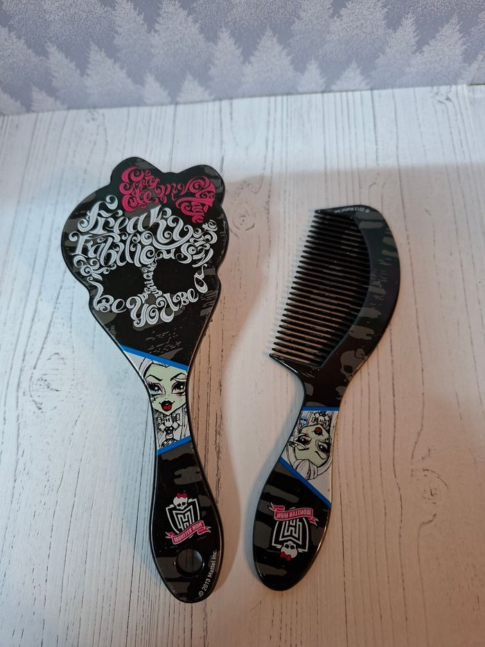 Monster high - brosse et peigne