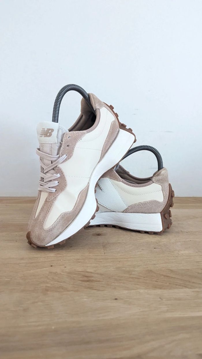 New balance 327 beige - photo numéro 2