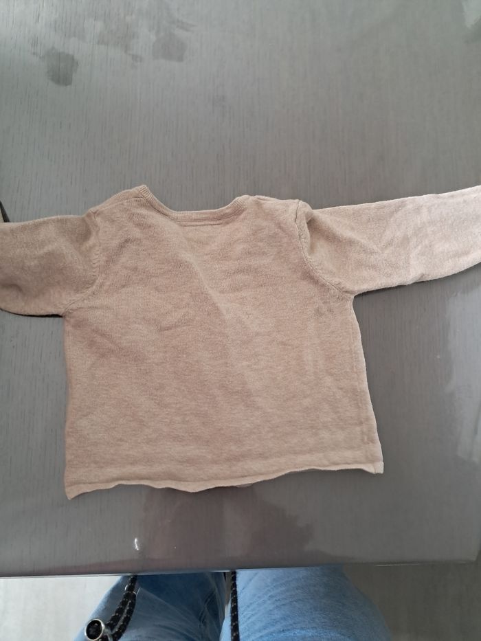 Gilet lainage fin a boutons 9-12 mois - photo numéro 2