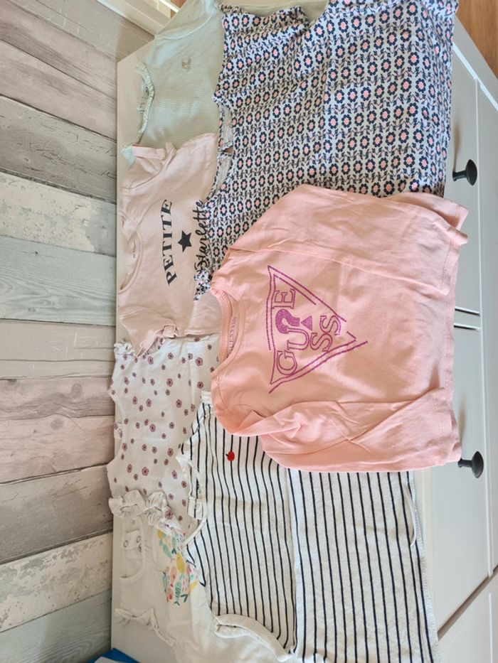 Lot tee shirts
