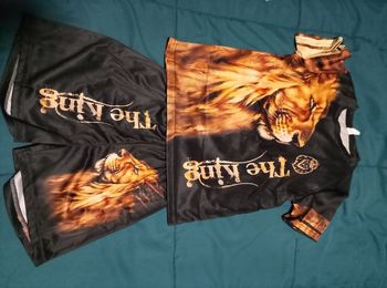 Vêtements enfant 18 mois