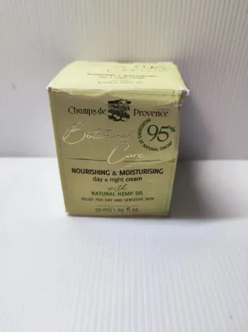 Champs de provence crème jour et nuit 50 ml valeur 12€ à utiliser 6 mois après ouverture