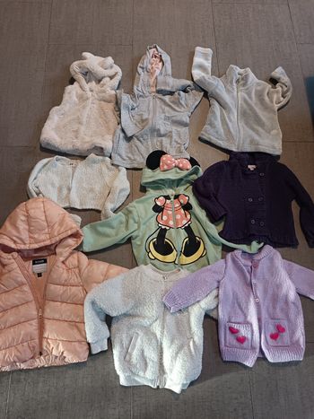 Gilets doudoune taille 3/4 ans