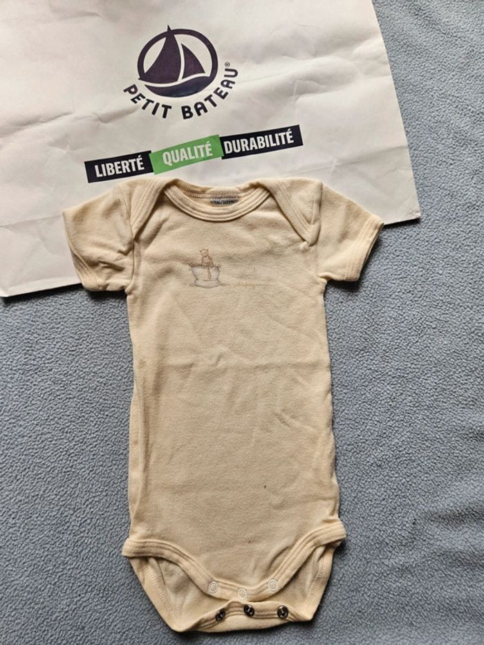 Bodie petit bateau
