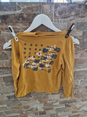1 tee short manche longue jaune Guitard taille 8 ans