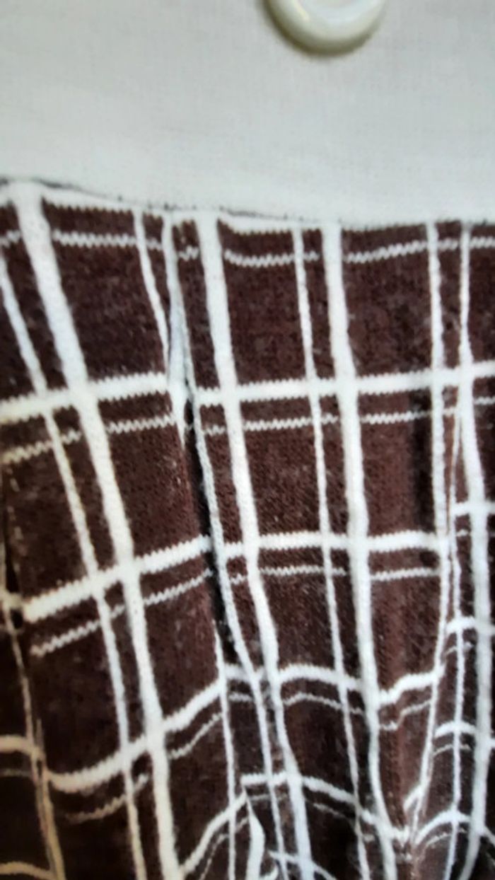 Robe manches courtes 8 / 10 ans - photo numéro 10
