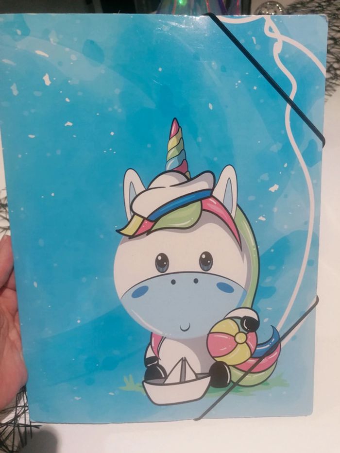 Pochette chemise élastique licorne 🎒 - photo numéro 2