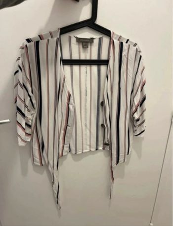 Chemise courte