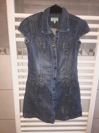 Robe jeans Lisa Rose 6 ans en tbe à 5 euros