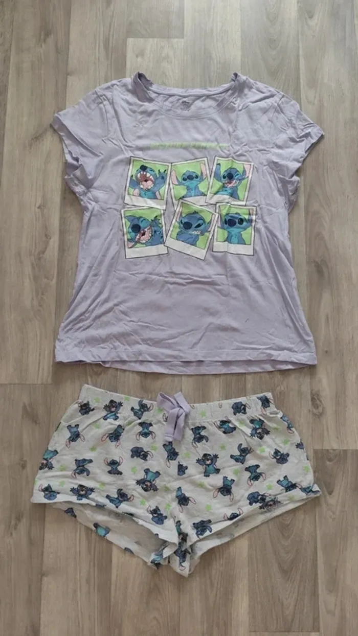 Lot vêtements Stitch - photo numéro 10