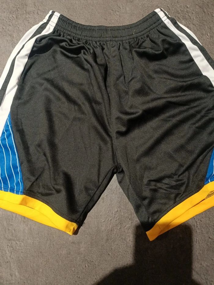 Tenue NBA golden state warriors Stephen Curry noir t26 - photo numéro 3