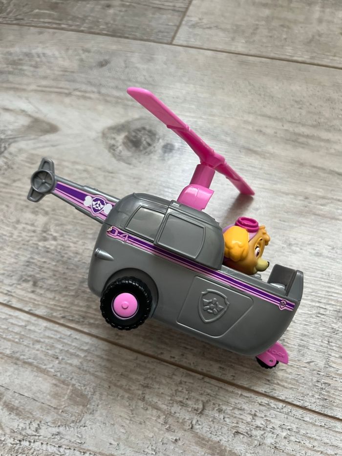 Chase et Stella pat patrouille, figurines neuves - photo numéro 3