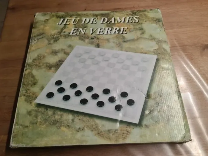 Proche du neuf grand Jeu De Dames En Verre,