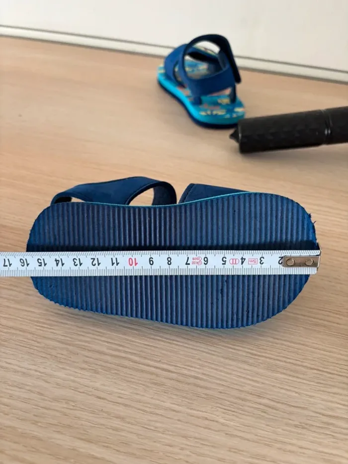 Sandale plage garçon T.25 (16cm) - photo numéro 8