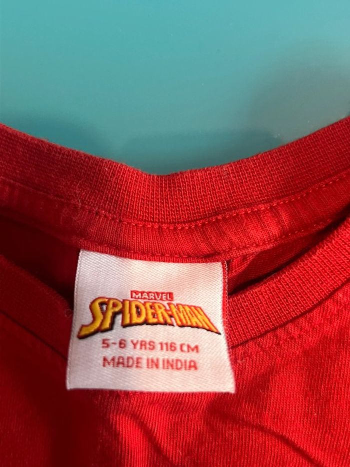 T shirt spiderman - photo numéro 3